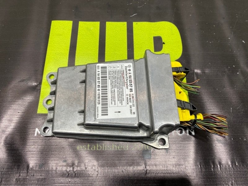 Блок управления airbag MERCEDES-BENZ GL-CLASS 2011 X164 273.923 A1648205785 контрактная