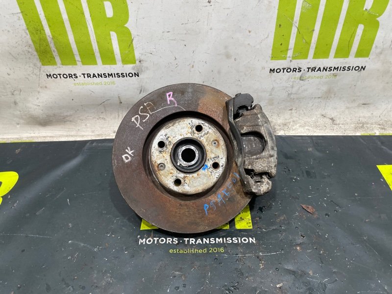 Ступица передняя правая CITROEN C3 5F01 335032 контрактная
