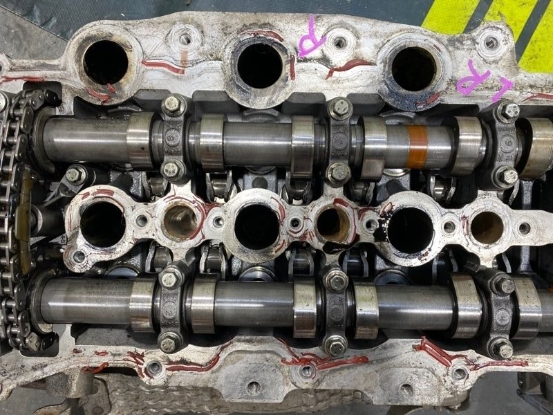 Головка блока цилиндров правая LAND ROVER DISCOVERY L319 306DT