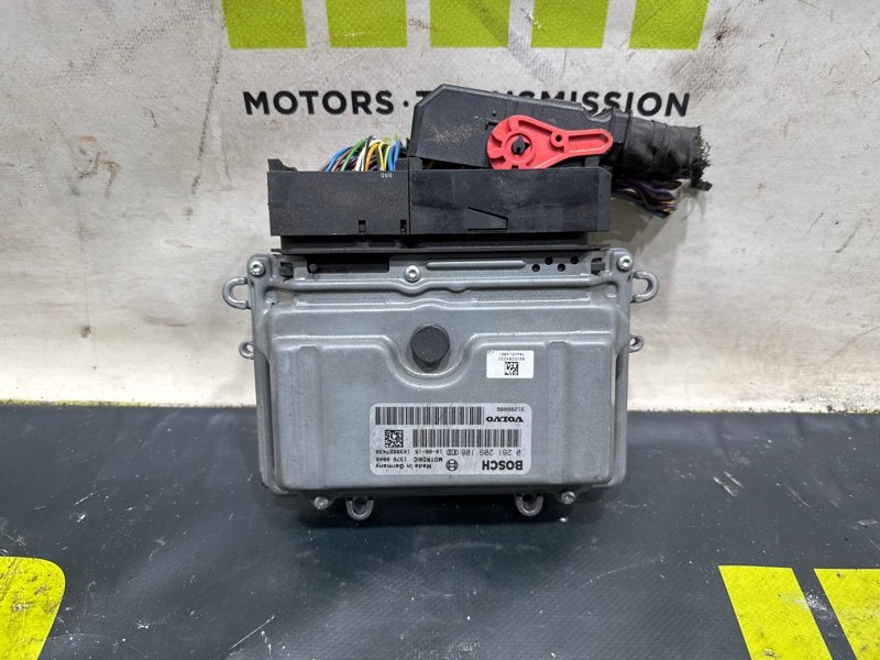 Запчасть блок управления двс VOLVO V70 BW 31286086 контрактная Блок управления ДВС VOLVO V70 BW 31286086 контрактная