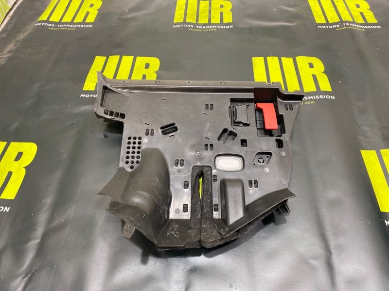 Накладка на торпедо MERCEDES-BENZ E-CLASS W212 274.920 A2126801089 контрактная