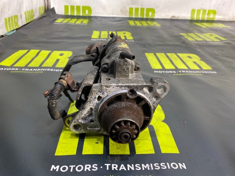 Стартер ISUZU FORWARD FRR90 4HK1