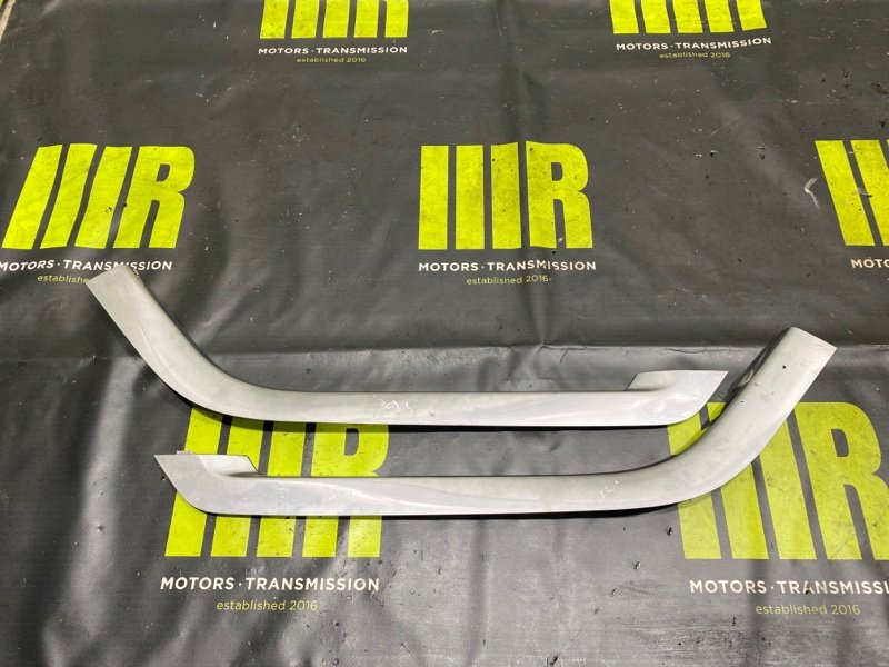 Накладка декоративная LAND ROVER RANGE ROVER SPORT L494 LR044981 контрактная
