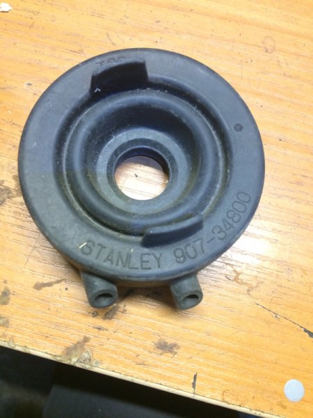 Пыльник Stanley (б/у) Пыльник Stanley (б/у)