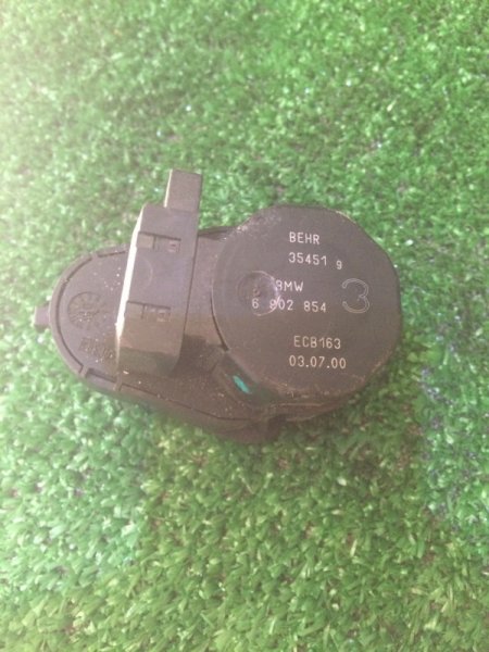 Сервопривод заслонок печки Bmw 3-Series E46 M54B22 2000 (б/у)