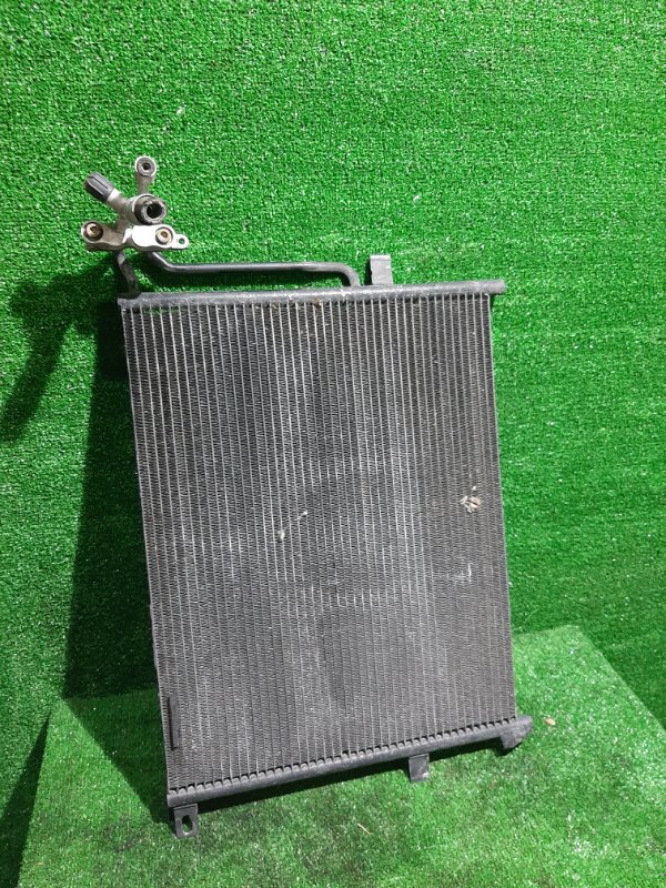 Радиатор кондиционера Bmw 3-Series E46 M54B22 2002 (б/у)