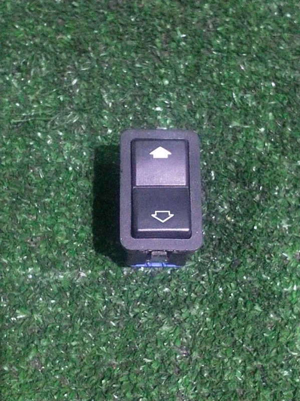 Кнопка стеклоподъемника Bmw 5-Series E39 M52B28 1996 (б/у)
