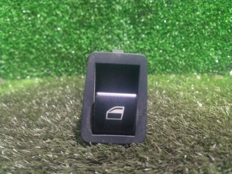 Кнопка стеклоподъемника Bmw 3-Series E46 M54B30 2002 задняя левая (б/у)