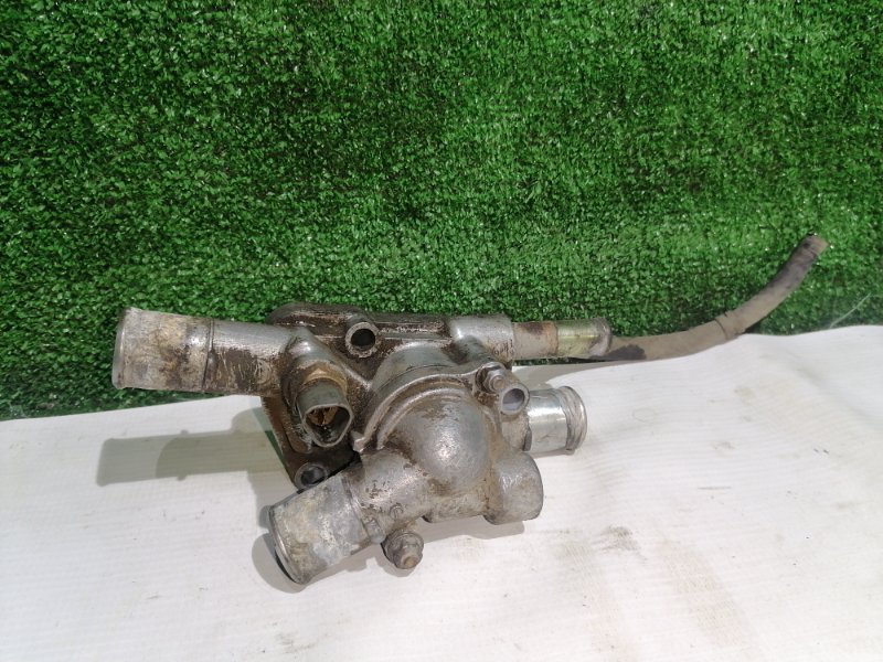 Корпус термостата Toyota Corolla EE103 5EFE (б/у)