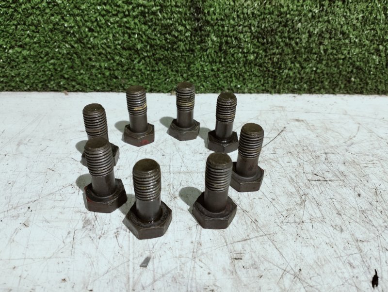 Болт маховика BMW 5-Series 1996 E39 M52B25 11227805885 Б/У