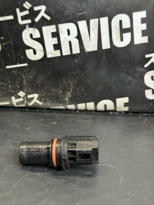Запчасть датчик положения распредвала Daihatsu Hijet 2010 s331v KF-VE 19311-B2011 контрактная Датчик положения распредвала Daihatsu Hijet 2010 s331v KF-VE 19311-B2011 контрактная