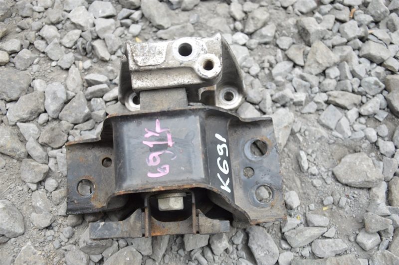 Подушка двигателя правая MARCH AK12 cr12