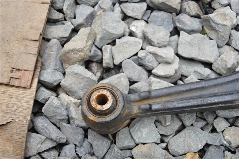 Рычаг передний левый ODYSSEY RA9 j30a