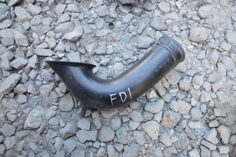 Воздухозаборник HONDA CIVIC FD1 r18a контрактная