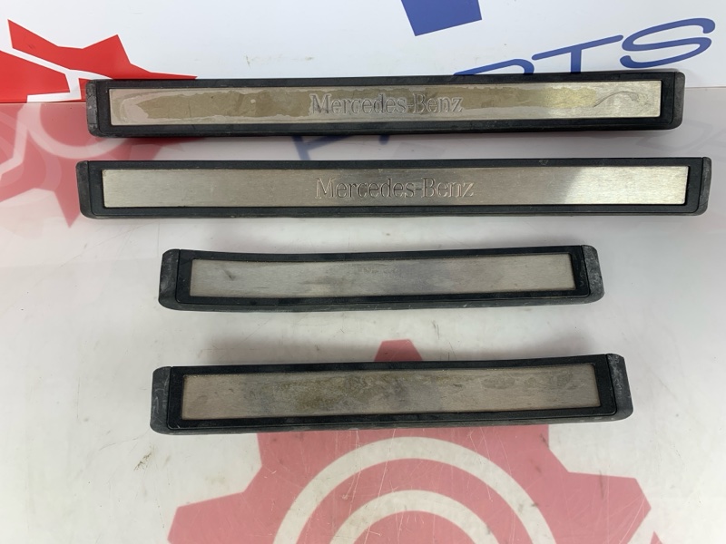 Накладки на пороги (комплект) MERCEDES BENZ E CLASS 2003 W211 A2116801535 контрактная