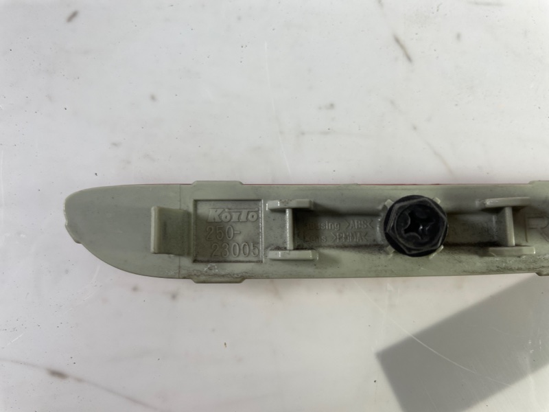 Катафот бампера задний правый Q50 2015 ZV37