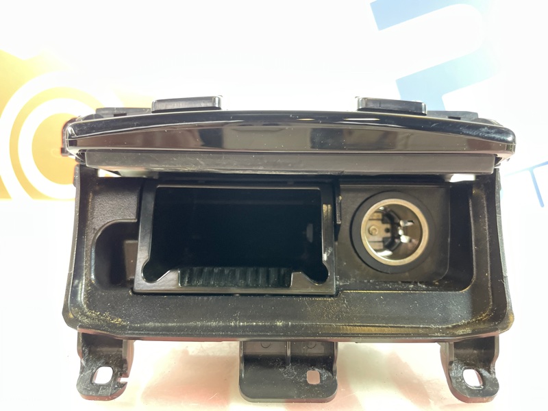 Пепельница Q50 2015 ZV37