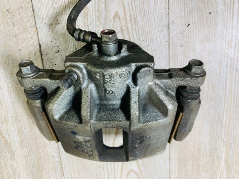 Суппорт тормозной передний правый ACCORD 2009 CU2 K24A