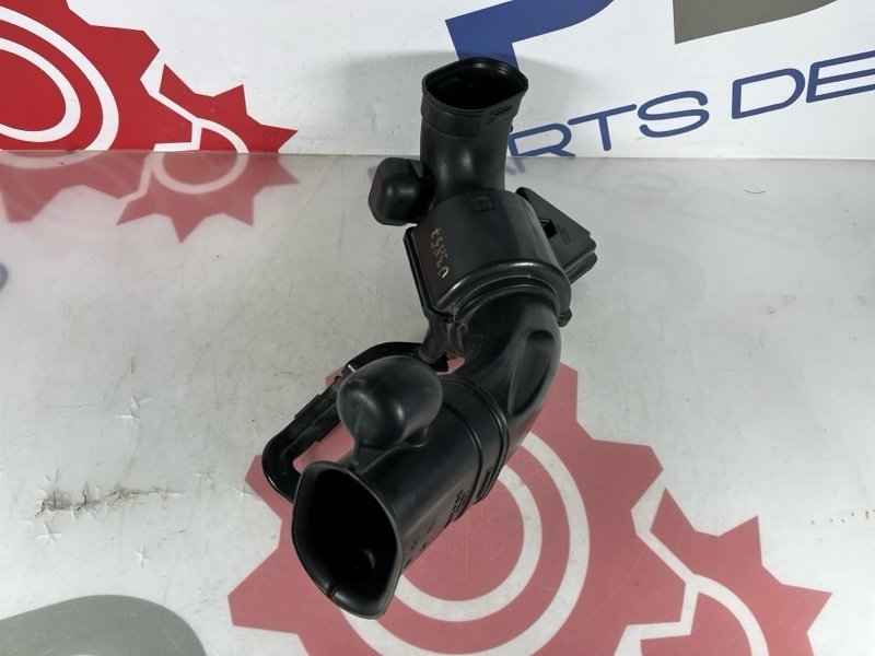 Запчасть воздуховод воздушного фильтра HONDA ACCORD 2010 K24A 17250-RL5-A00 контрактная Воздуховод воздушного фильтра HONDA ACCORD 2010 K24A 17250-RL5-A00 контрактная