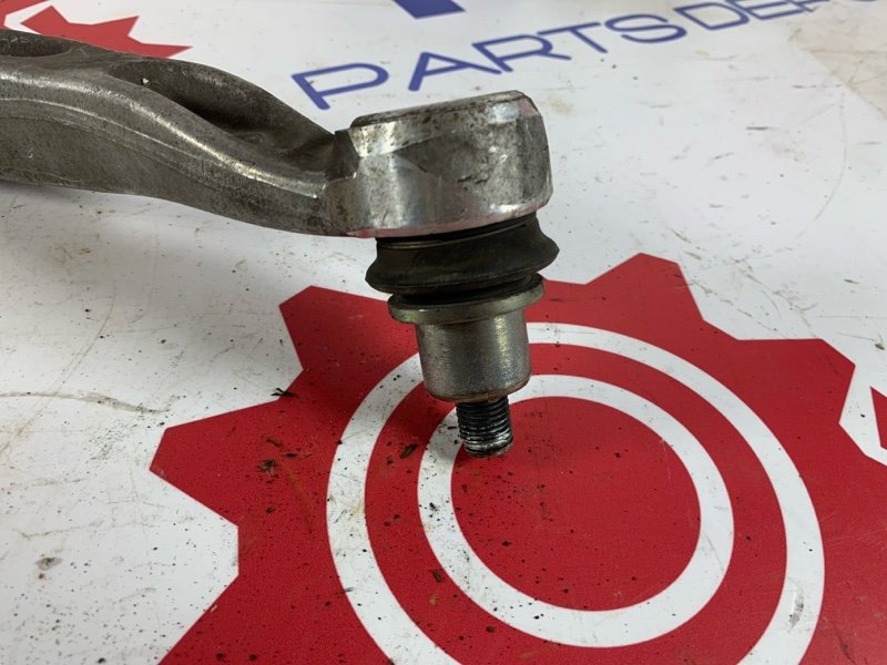 Рычаг подвески нижний передний правый A4 2010 B8 CDN