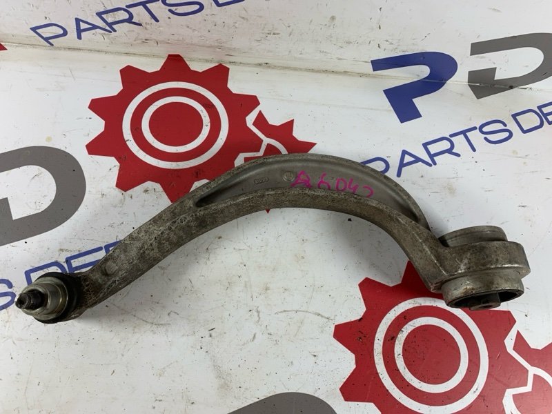 Рычаг подвески нижний передний правый A4 2010