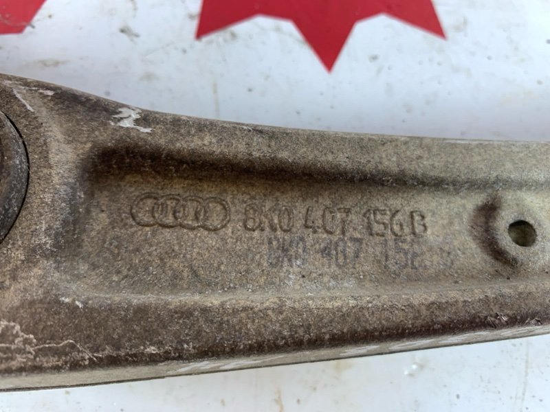 Рычаг подвески нижний передний правый A4 2011 B8 2.0 Рычаг подвески нижний передний правый A4 2011 B8 2.0