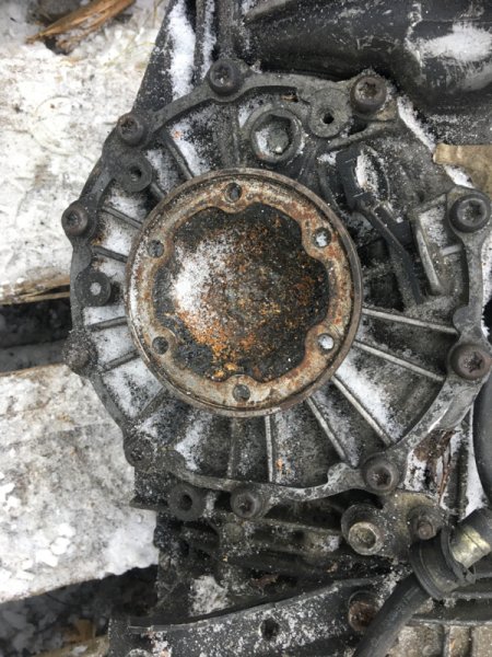 Мкпп Audi 80 1.8 1991 (б/у) Мкпп Audi 80 1.8 1991 (б/у)