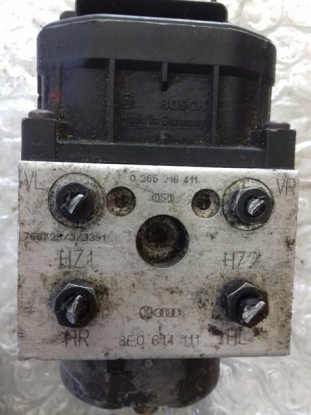 Блок abs Audi A6 (б/у) Блок abs Audi A6 (б/у)