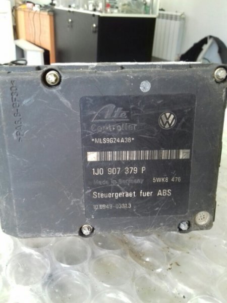 Блок abs Audi A3 (б/у) Блок abs Audi A3 (б/у)