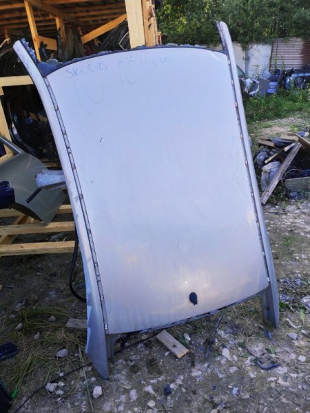Крыша Skoda Octavia 1U (б/у) Крыша Skoda Octavia 1U (б/у)