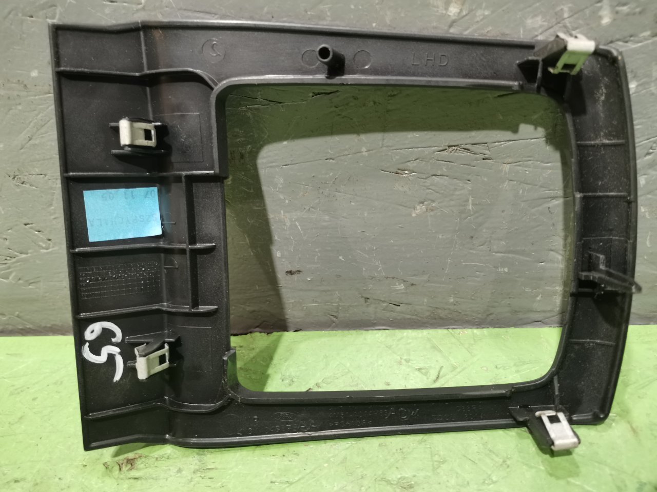 Накладка кулисы Ford Focus 2 Хэтчбек 1.4 ASDA