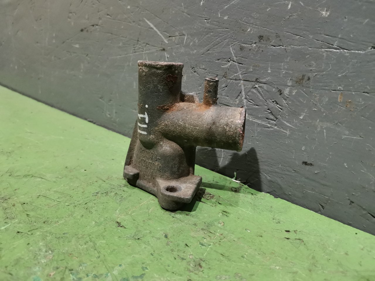 Тройник системы охлаждения ВАЗ 2107 1.6 21067