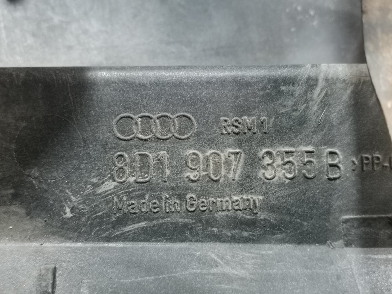 Корпус ЭБУ Passat 1998 B5 1.8 ADR