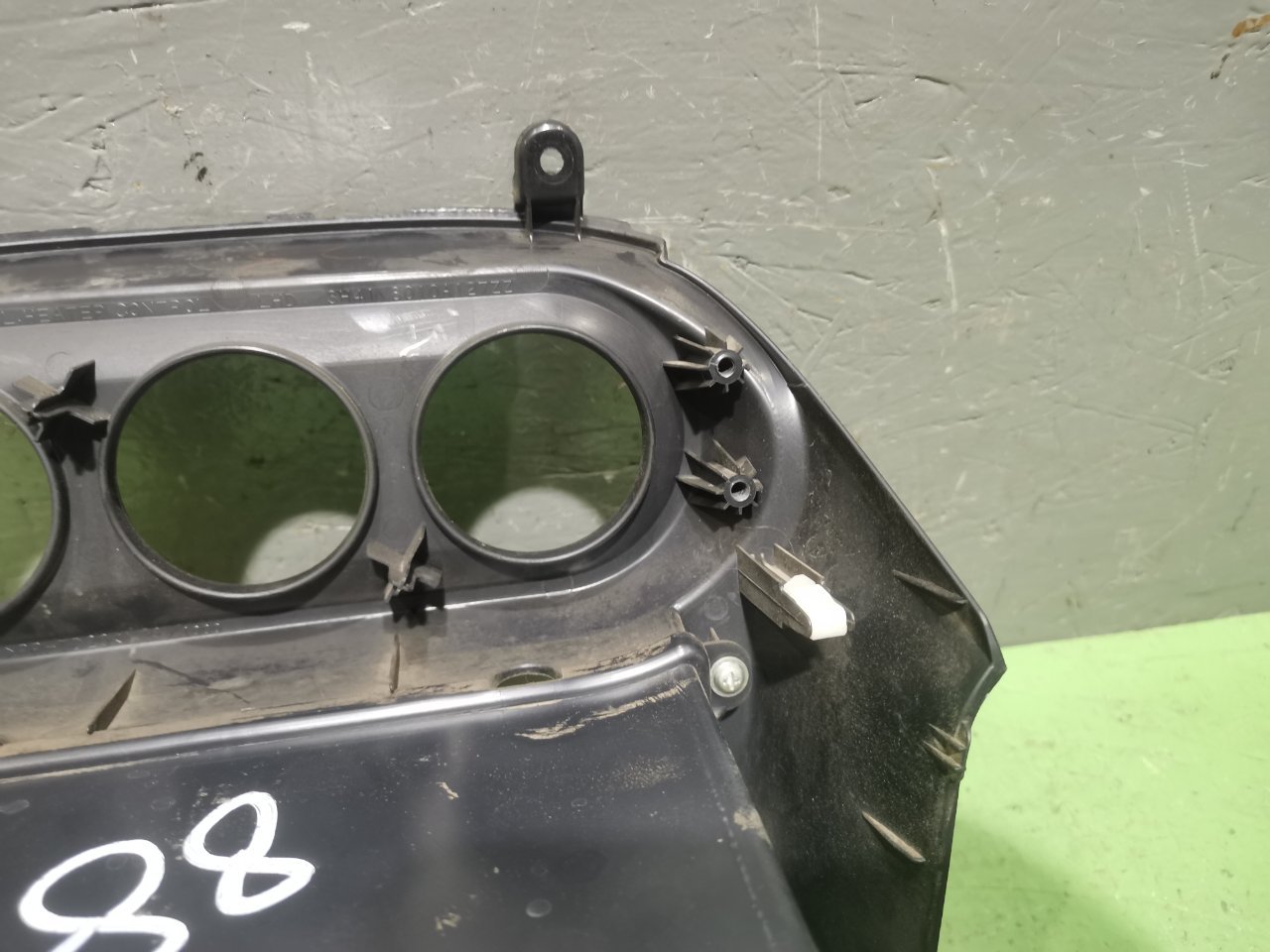 Центральная консоль lancer 2008 1.8 4B10