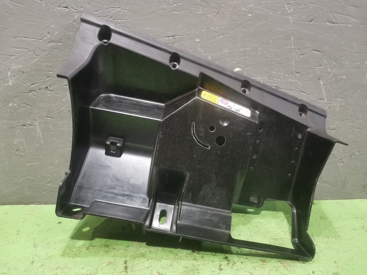 Корпус бардачка Mitsubishi lancer 2008 1.8 4B10 8006A064 Б/У