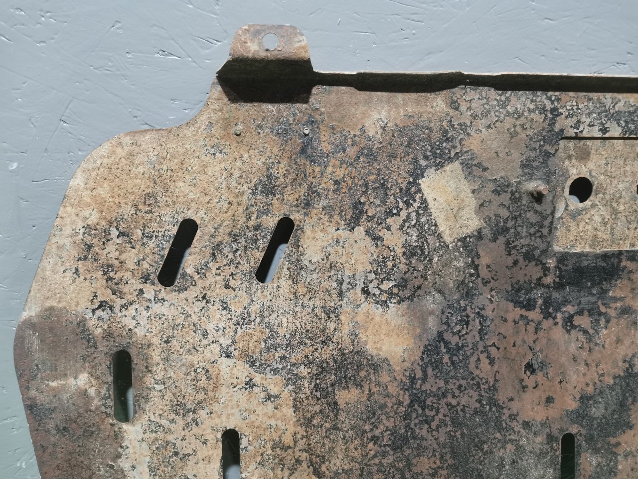 Защита двигателя lancer 2008 1.8 4B10