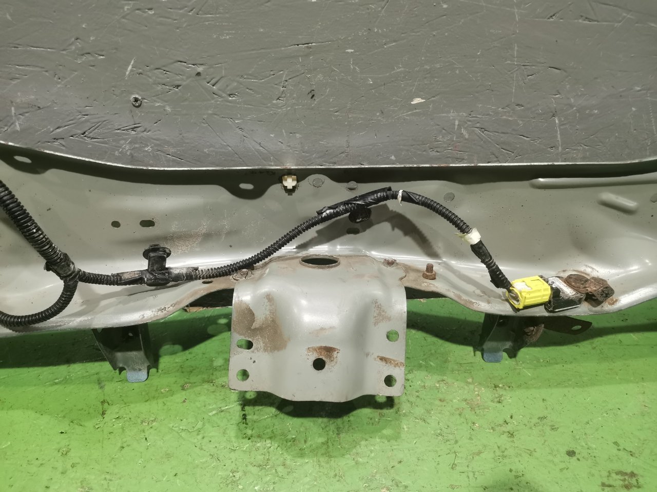 Рамка радиатора lancer 2008 1.8 4B10