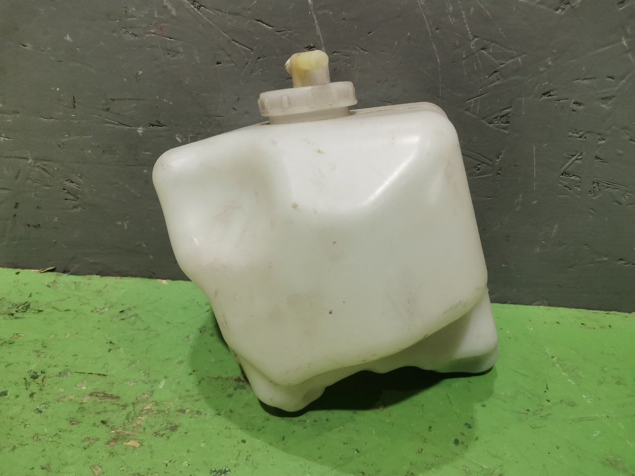 Бачок расширительный Mitsubishi lancer 2009 1.8 4B10 Б/У