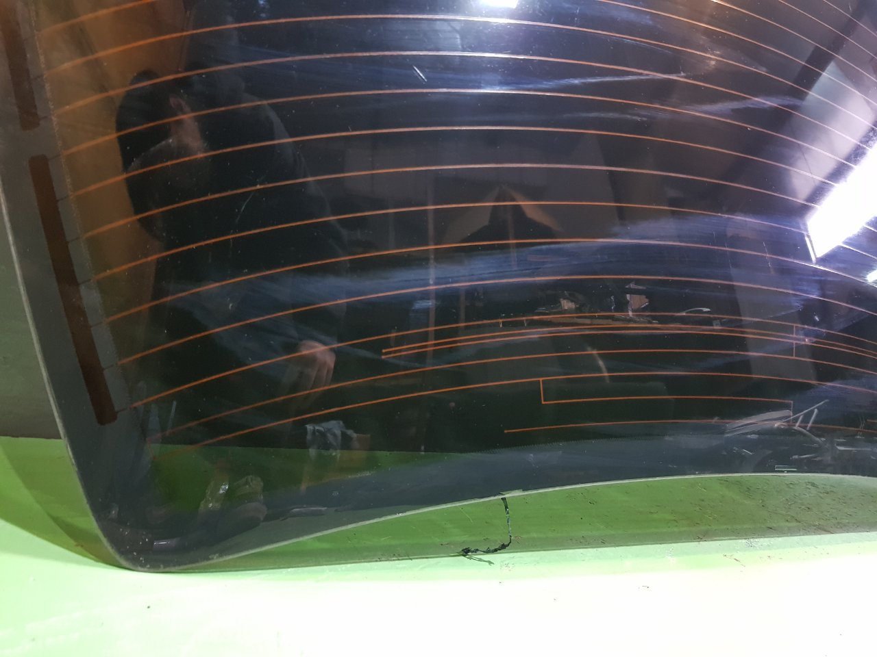 Стекло заднее Toyota Crown JZS155 3.0 2JZ-GE Стекло заднее Toyota Crown JZS155 3.0 2JZ-GE