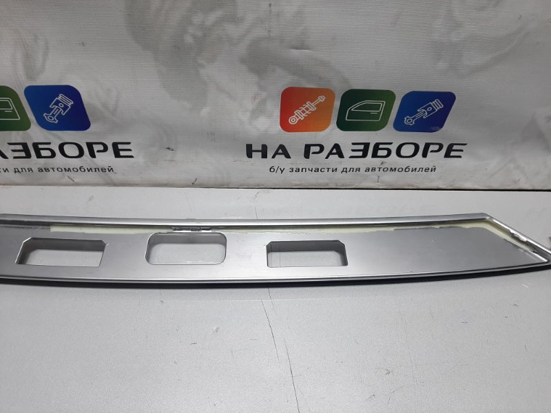 Накладка крышки багажника range rover 2015 L405 508PS Накладка крышки багажника range rover 2015 L405 508PS