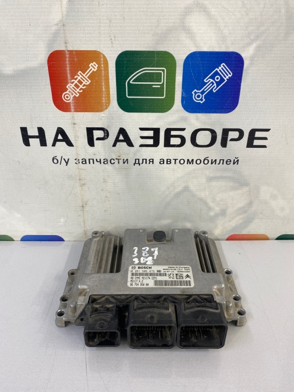 Блок управления двигателем ( ЭБУ ) PEUGEOT 308 9675495000 Б/У
