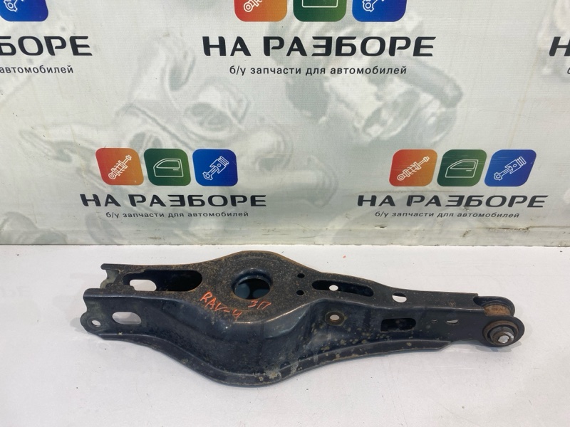 Поперечный рычаг задний задний правый Toyota Rav4 2020 XA50 A25A-FKS 48730-42060 Б/У