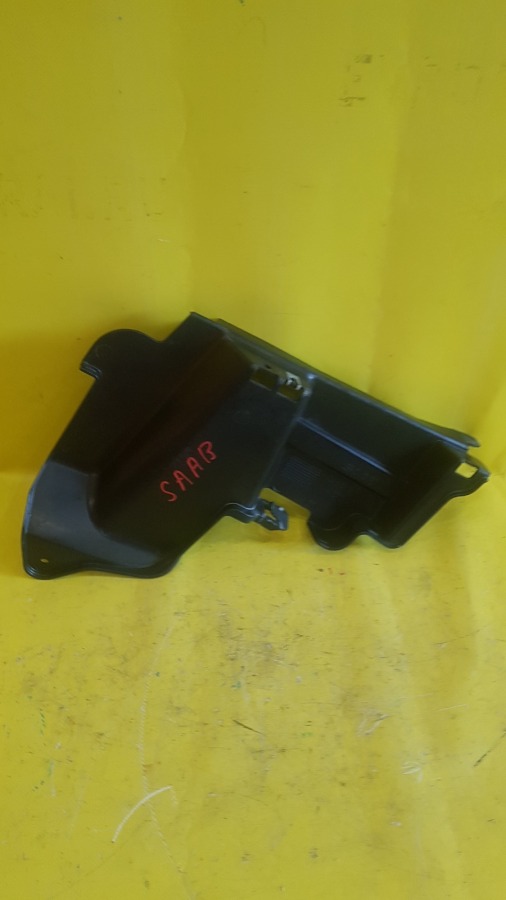 Пыльник Saab 9-3 Пыльник Saab 9-3