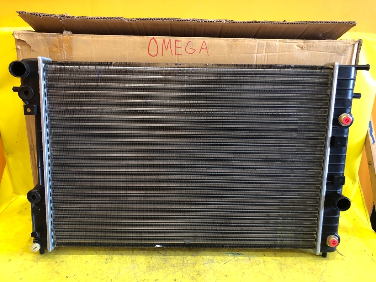 Радиатор Opel Omega B Радиатор Opel Omega B