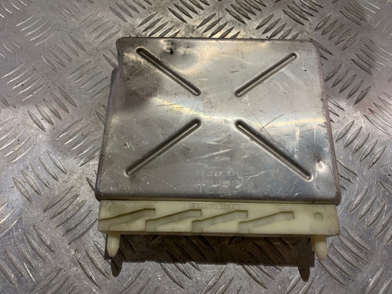 Запчасть блок управления двигателем Volvo V70 2012 III B4204T7 09480761 контрактная Блок управления двигателем Volvo V70 2012 III B4204T7 09480761 контрактная