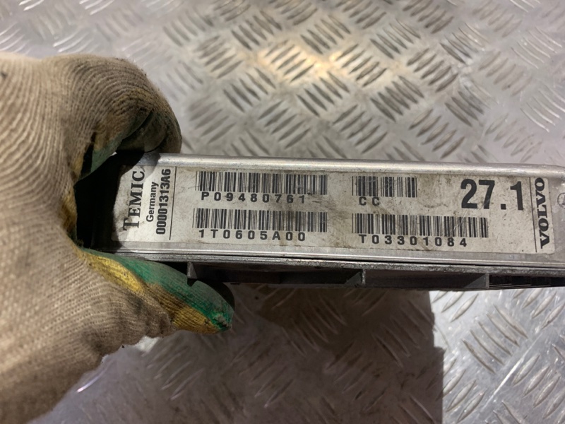 Блок управления двигателем V70 2012 III B4204T7 Блок управления двигателем V70 2012 III B4204T7