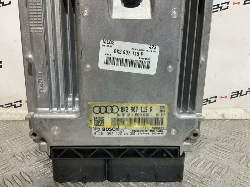 Блок управления двигателем A4 2010 B8 2.0