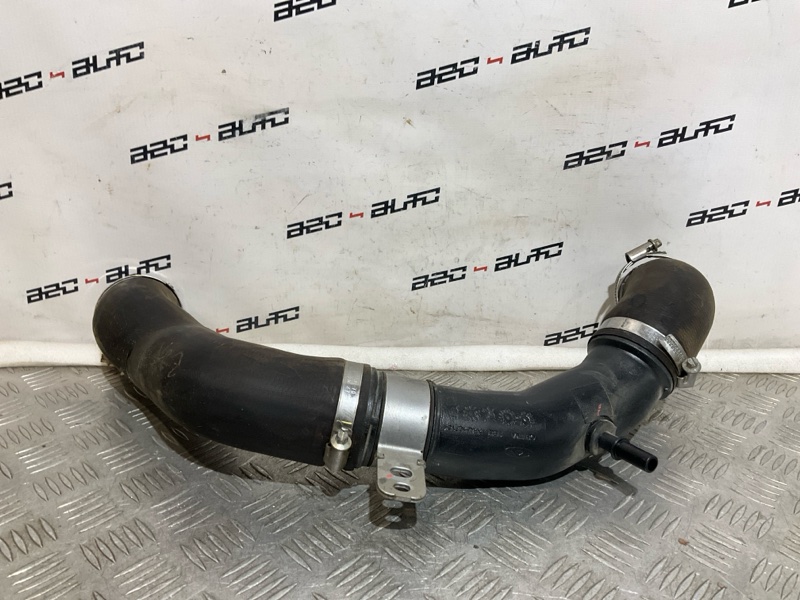 Патрубок интеркулера C5 Патрубок интеркулера C5