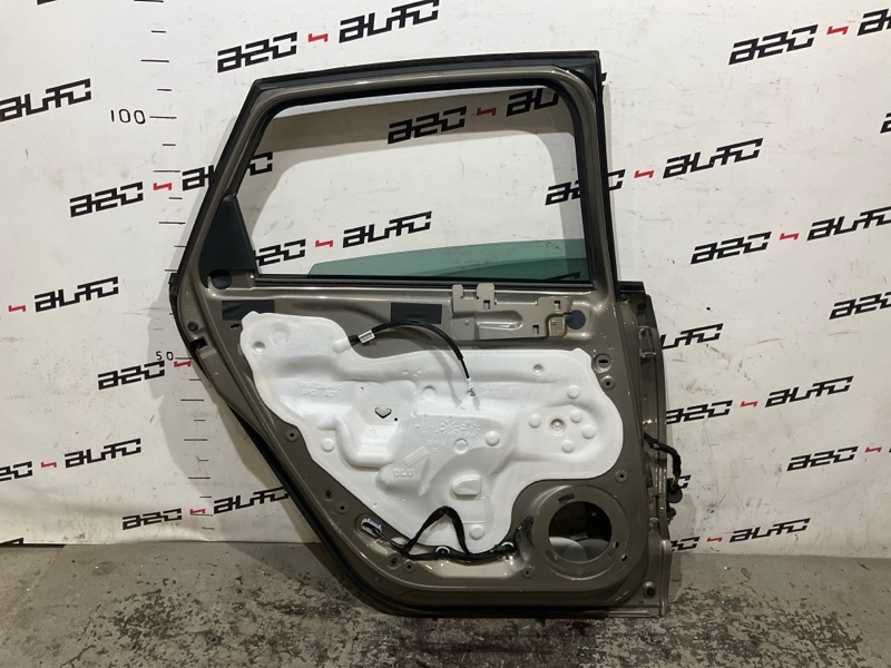 Дверь задняя левая C4 2017 B7 DV6FC