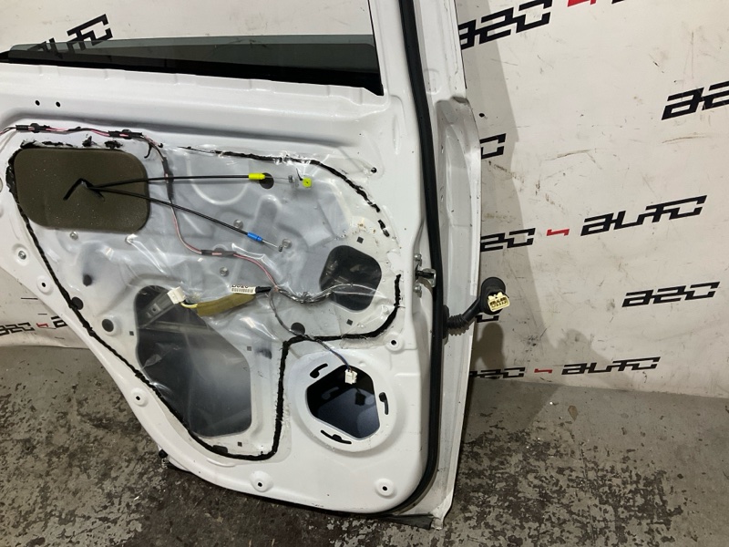 Дверь задняя левая Outlander 2014 3 4J12